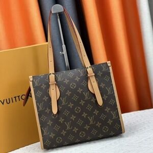 Louis Vuitton Popincourt Haut Monogram Canvas